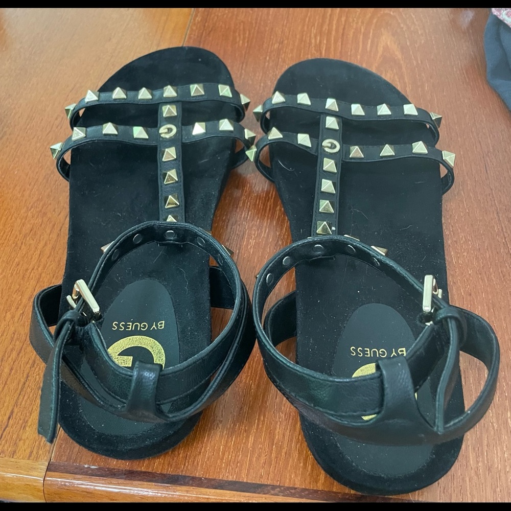 Guess Sandals